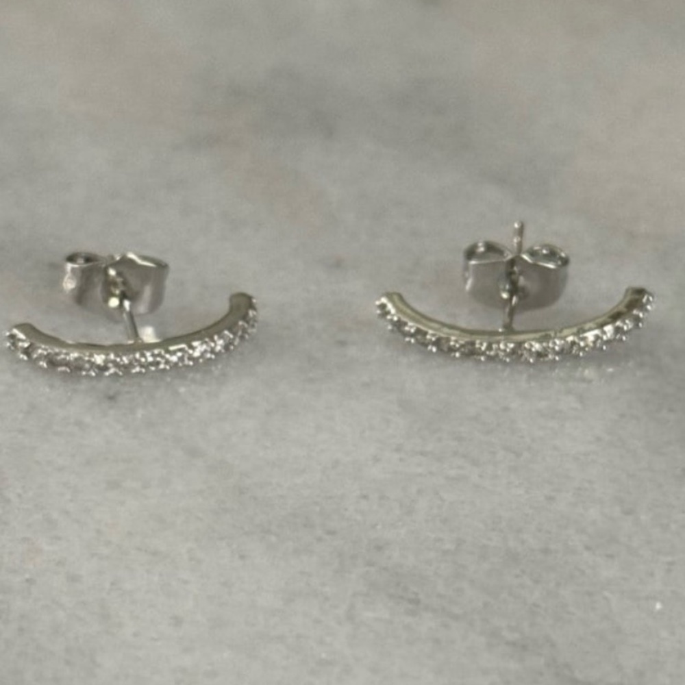 Sterling Silver Crystal Pave Suspender Cuff Earrings
Brand New - Picture 4 of 4